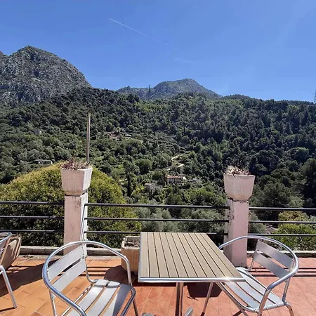 Relais De Monti